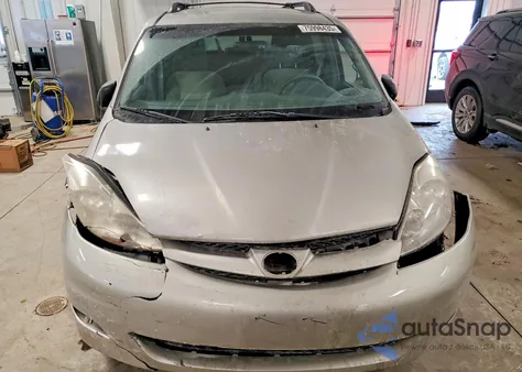 2009 Toyota Sienna Ce z USA, uszkodzony, nr VIN 5TDZK23C59S262416